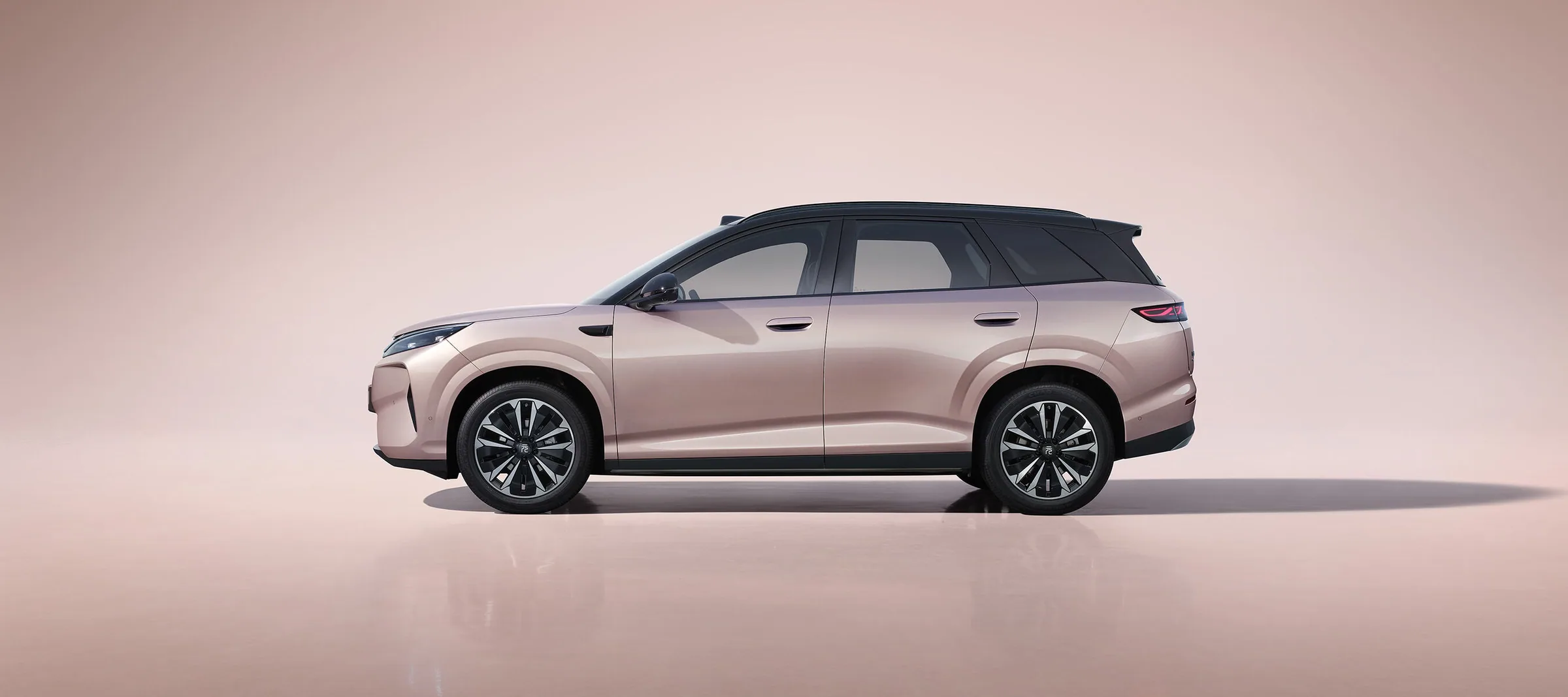 BYD Yuan PLUS 3rd Gen 2026 pose 2
