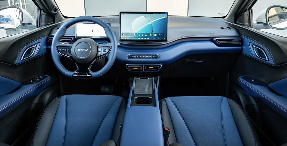 BYD Seagull — driving
